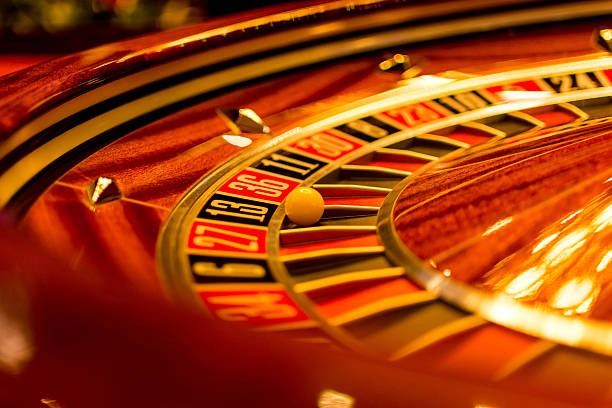 aila Jewels of Prosperity live dealer table interface
